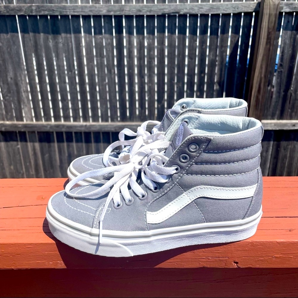 Grey Vans Sk8-Hi (High Rise) in Women 6